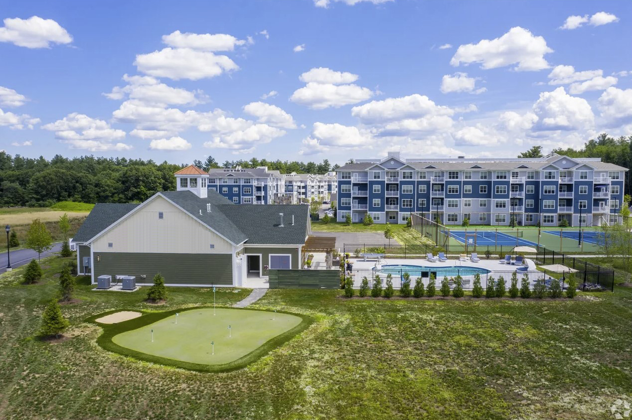 Gilbert Crossing Dennis Mires P.A. The Architects Manchester, New